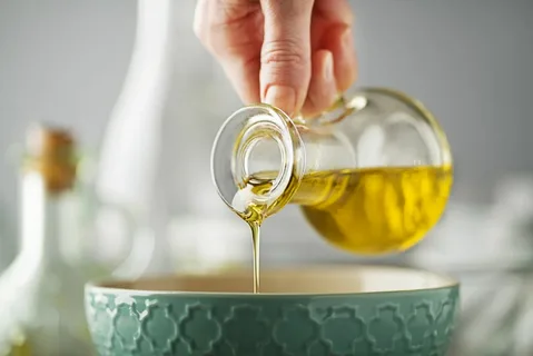 تصویر 3 از قیمت خرید پارافین مایع صنعتی + فروش ویژه